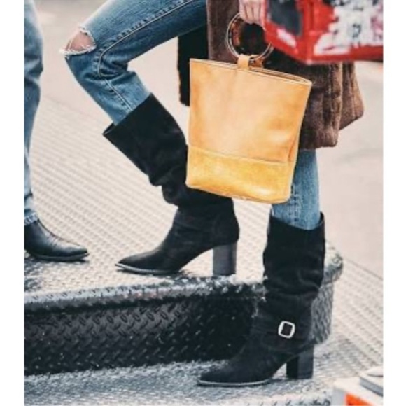 FREE PEOPLE BLACK SUEDE DAHLIASLOUCHY HIGH BOOTS W BUCKLE SIZE 6 - Picture 2 of 8